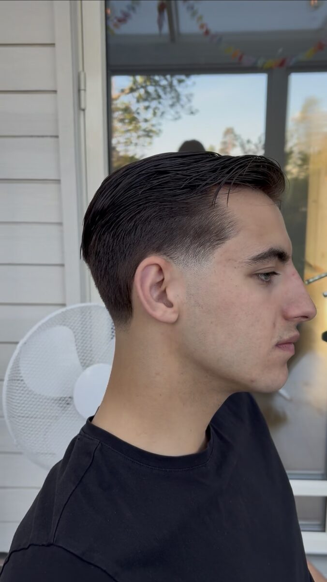 Slick back klippning